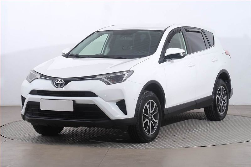 Toyota RAV4 (2016) 2.0 VVT-i, 4X4, Serv.kniha - fotka 2 z 19