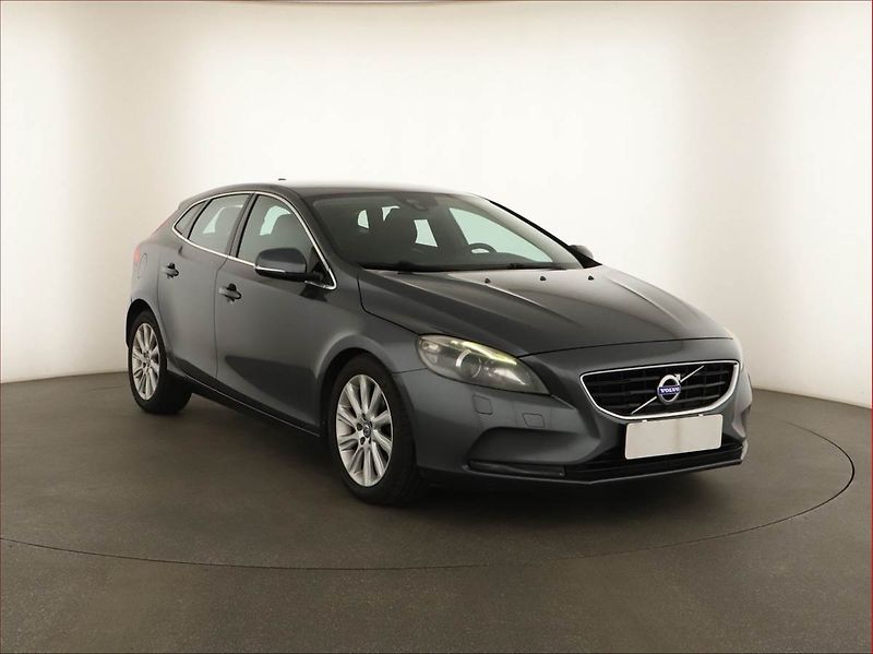Volvo V40 (2014) 1.6 D2, Automat, Xenony - fotografie inzerátu