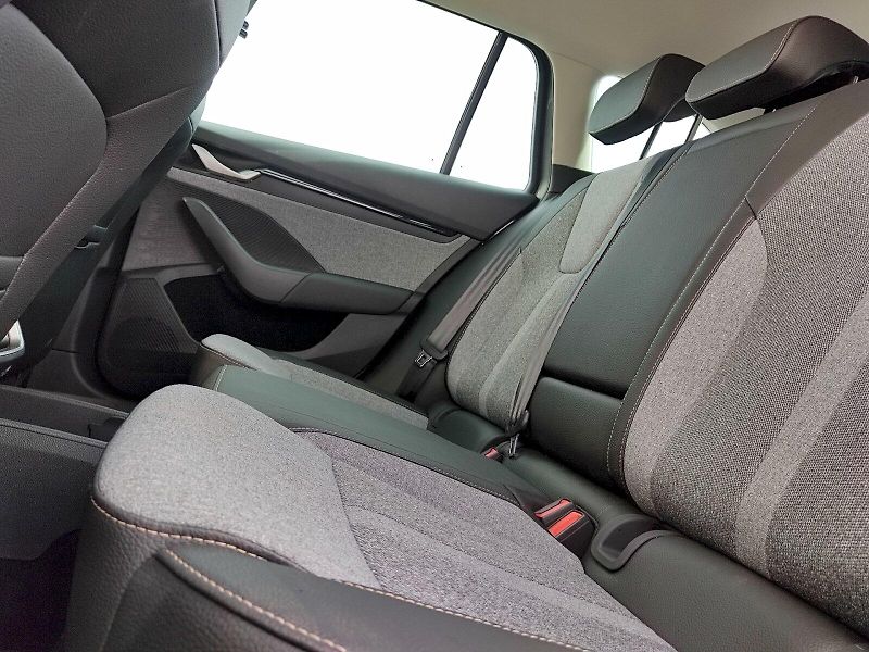 Škoda Octavia (2025) Combi top Selection 1,5 Tsi 11 - fotka 27 z 42