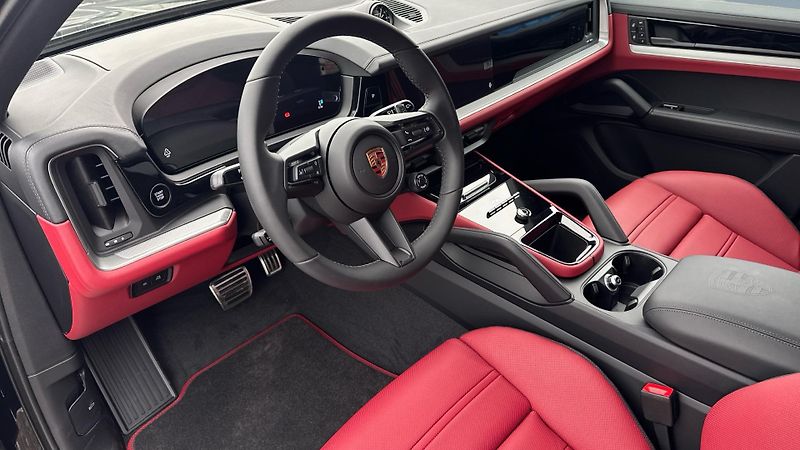 Porsche Cayenne (2026) S - fotka 15 z 30