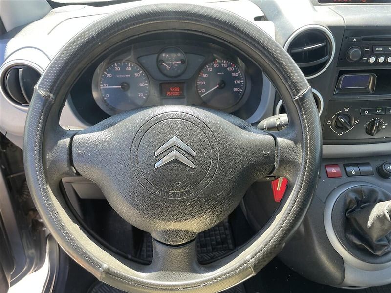 Citroën Berlingo 1,6 HDi 68kw Klima ESP Tažné - fotka 15 z 31