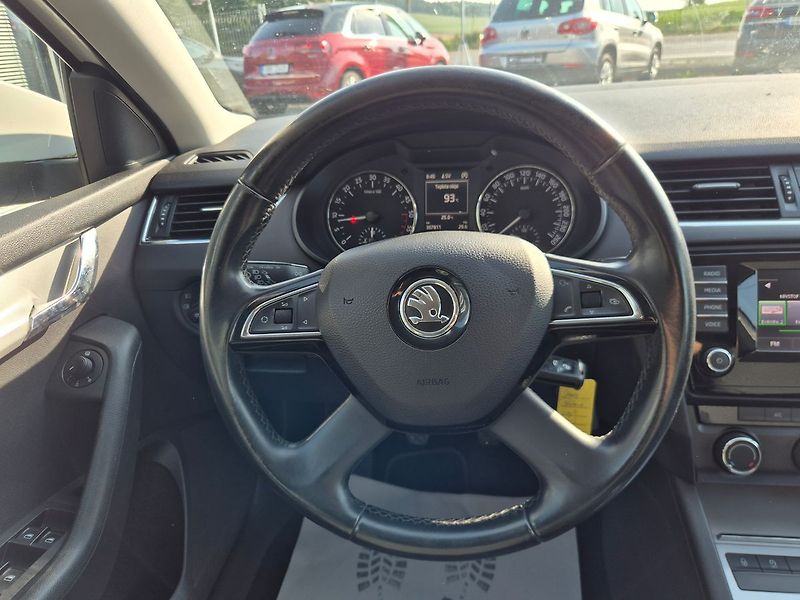 Škoda Octavia (2013) 1.6TDi 77kW , pěkná, bez koroz - fotka 12 z 24