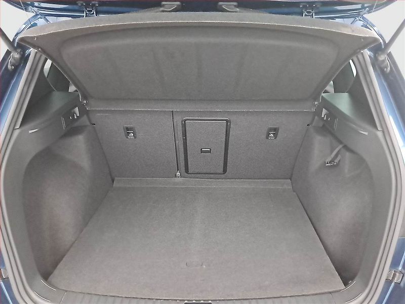 Seat Ateca (2018) 2.0 TDI, 4X4, Kůže, Navi - fotka 14 z 21