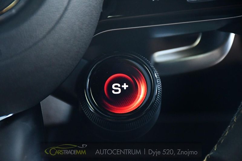 Mercedes-Benz CLA 45S AMG 4M+ 310kW ČR 1M - fotka 32 z 60