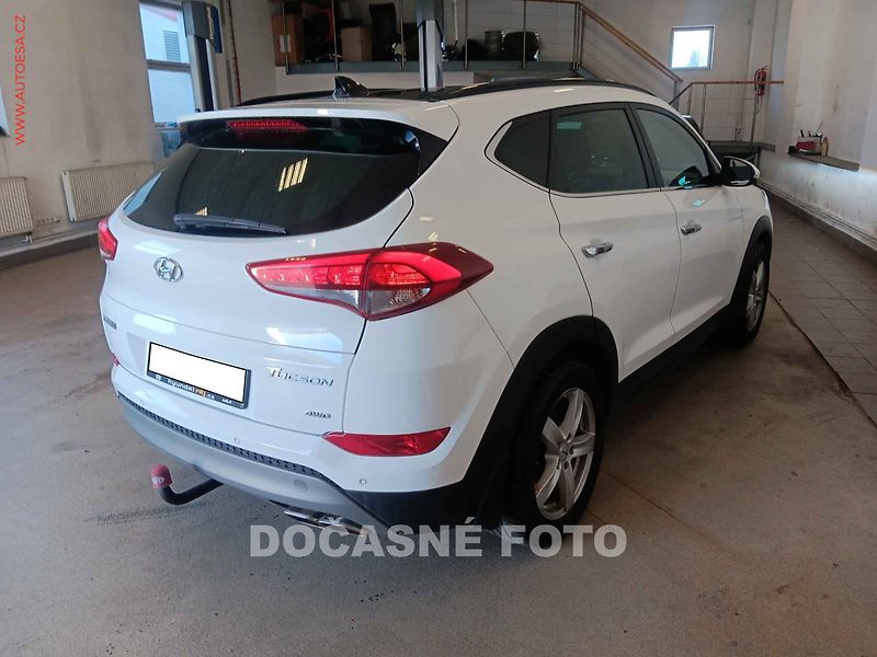 Hyundai Tucson (2017) 2.0 CRDi 4WD, ČR, Style, AT - fotka 2 z 3