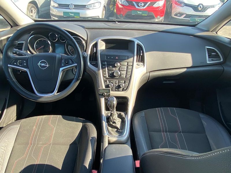 Opel Astra - fotka 4 z 11