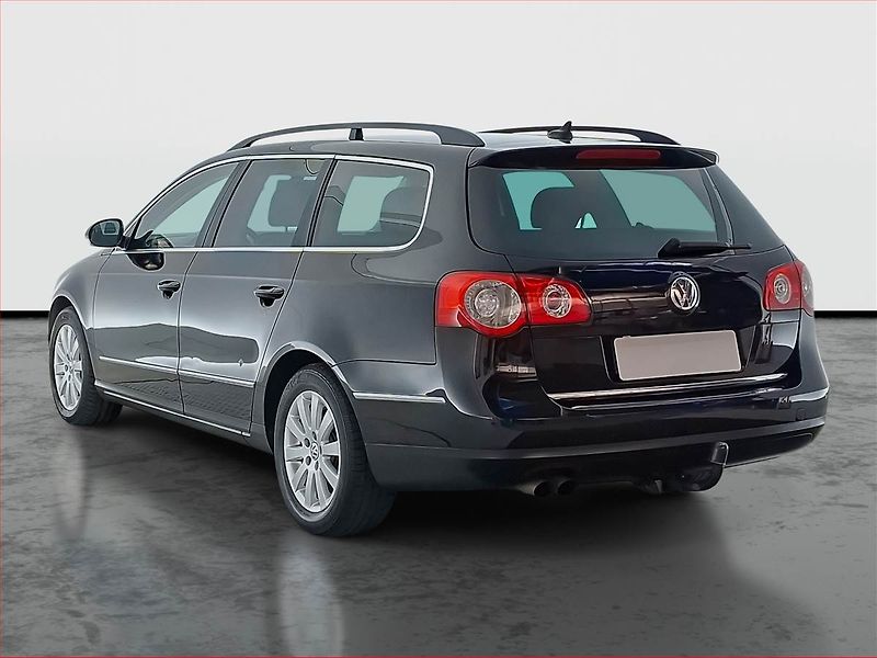 Volkswagen Passat (2009) 2.0 TDI, Serv.kniha, po STK - fotka 4 z 16