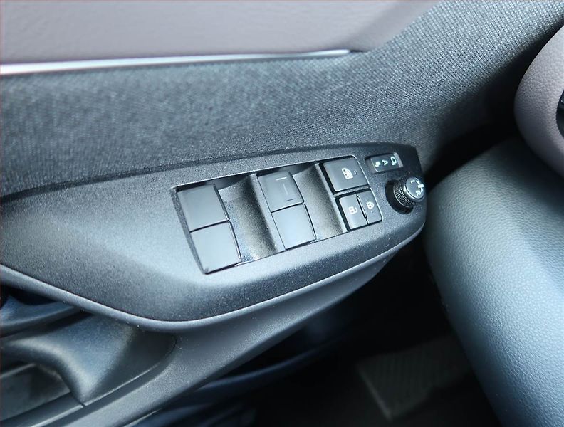 Toyota Yaris Cross (2022) Comfort Style Tech 1.5 VVT-iE - fotka 17 z 17