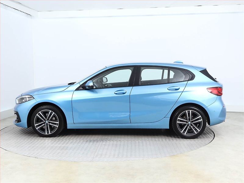 BMW Řada 1 (2019) Luxury Line 116d, Automat - fotka 3 z 18