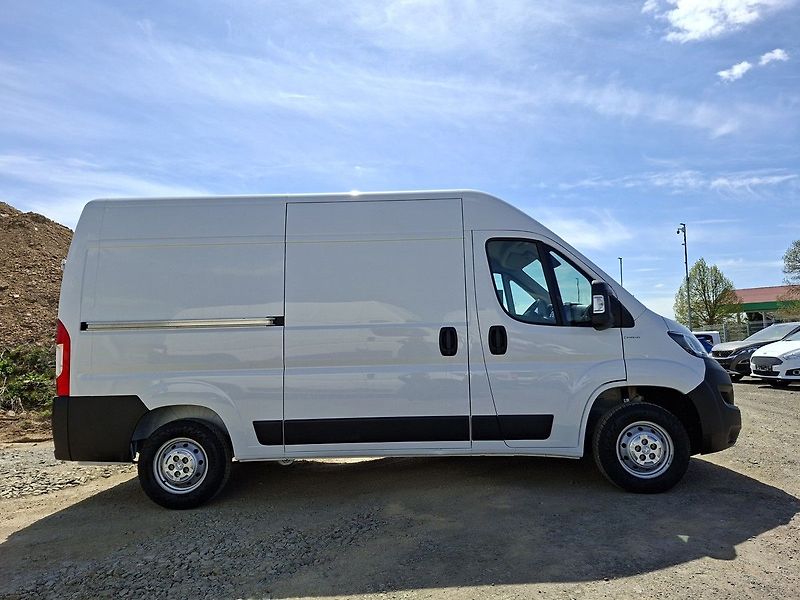 Peugeot Boxer FG 3300 L2H2 BHDi 140k M6 DEMO - fotka 9 z 19