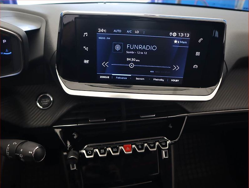Peugeot 208 (2020) 1.2 PureTech, Automat, Kůže - fotka 12 z 20