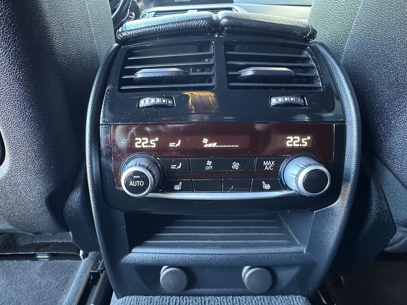 BMW Řada 6 (2018) 640 X-Drive - fotka 35 z 43