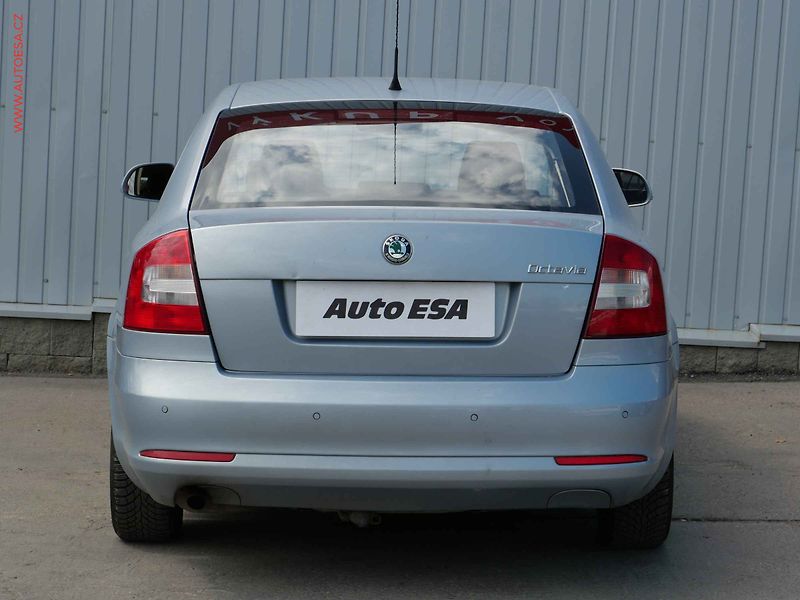 Škoda Octavia (2010) 1.2 TSi, servis.kniha - fotka 5 z 18