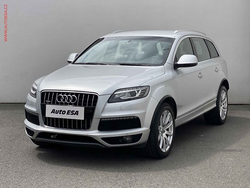 Audi Q7 (2014) 3.0TDi quattro, 7míst, ČR, S - fotka 3 z 20