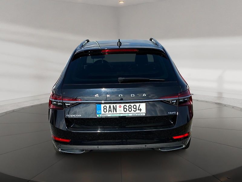 Škoda Superb (2021) L&K 2.0TDI 147kW DSG 4x4 CZ - fotka 5 z 11