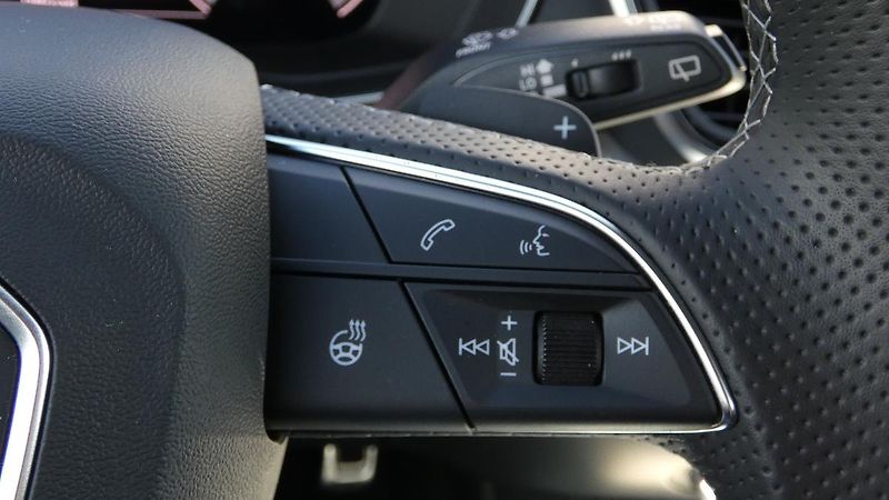 Audi Q5 40 TDI quattro S tronic S Line - fotka 13 z 28