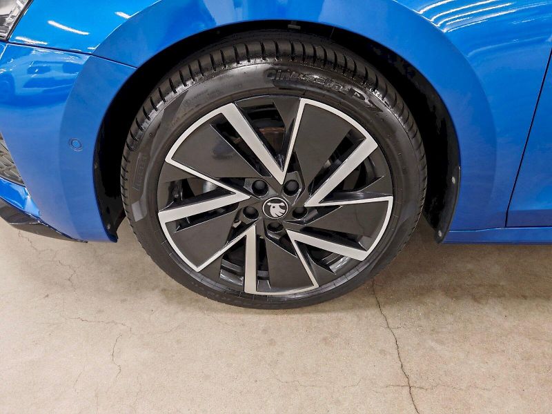 Škoda Octavia (2025) 1.5 TSI 110 kW DSG Sportline - fotka 33 z 33