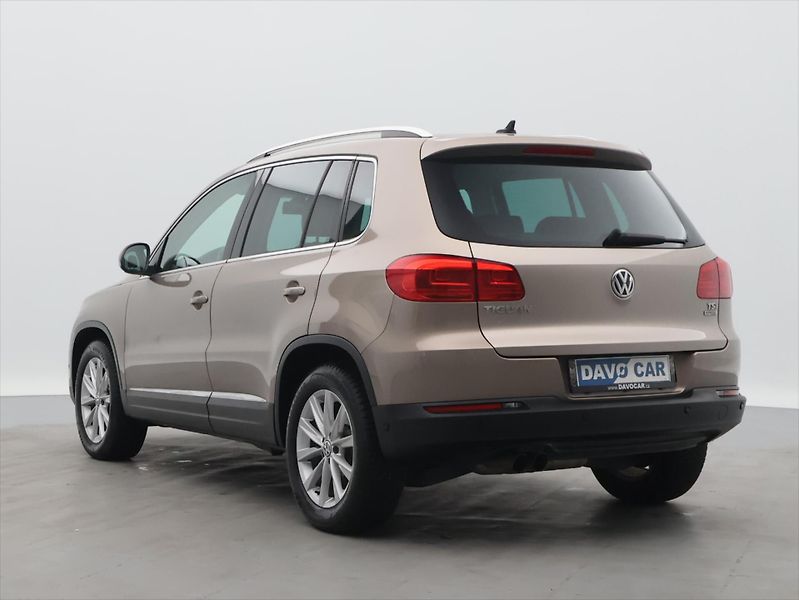 Volkswagen Tiguan 1,4 TSI 90kW Style&Sport 1.Maj - fotka 5 z 29
