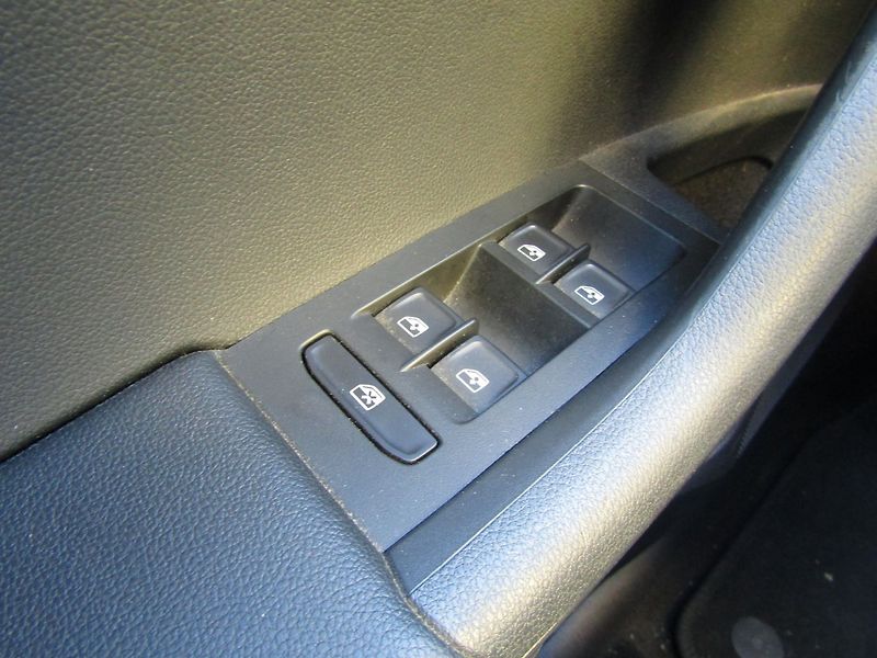 Škoda Octavia (2018) 1.0 TSI 85kW TOP QUALITY - fotka 29 z 39