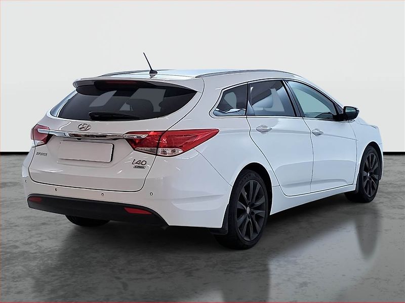 Hyundai i40 (2014) 1.7 CRDi, Navi, Tempomat - fotka 5 z 15