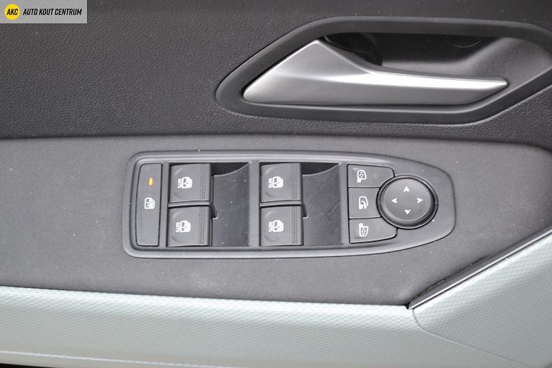 Dacia Duster Extreme Hybrid 140 - fotka 58 z 62