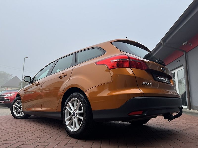 Ford Focus (2018) 1.6Ti-VCT Digi Klima Tempomat - fotka 45 z 46