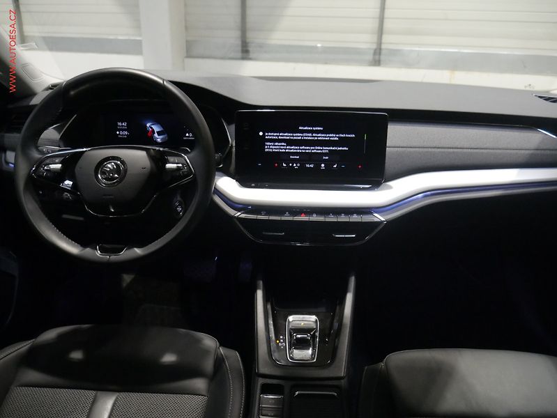 Škoda Octavia (2024) 2.0 TDi, 1.maj,ČR, Style - fotka 8 z 21