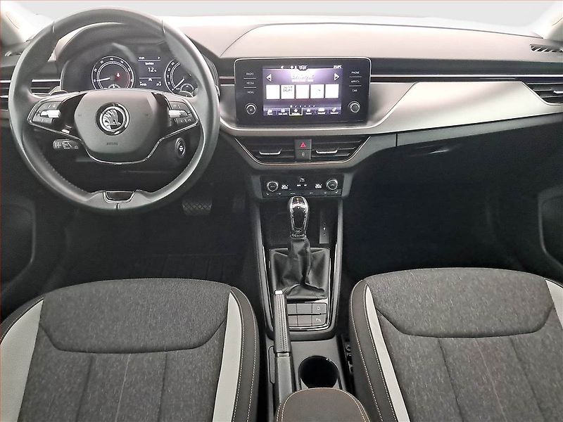 Škoda Scala (2021) Style Plus 1.0 TSI, Automat - fotka 8 z 17