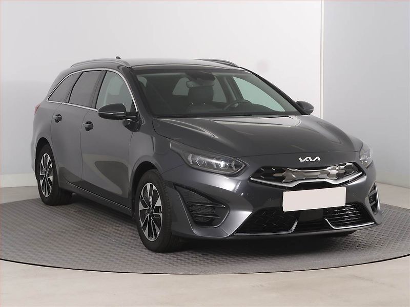 Kia Ceed (2025) 1.6 GDI plug-in - fotografie inzerátu