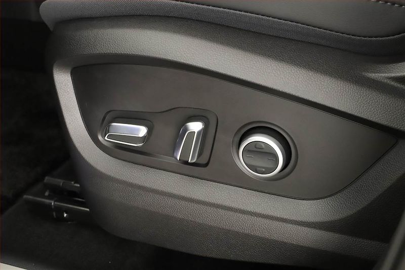 Chery Tiggo 8 (2026) 1.6 TGDI, UNIQUE, Ad. tempomat - fotka 17 z 19