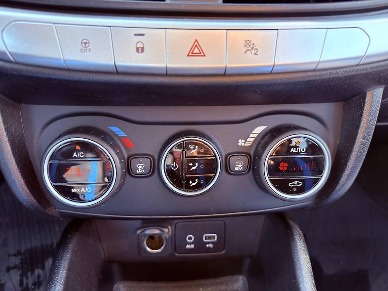 Fiat Tipo 1.4-70KW,KLIMA,NOVÉ BRZDY+PNEU - fotka 18 z 24