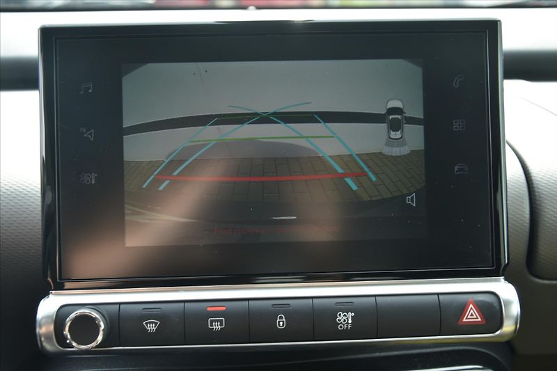 Citroën C4 Cactus 1.2i 81kW 1.MAJ SERVIS. KN ČR - fotka 20 z 22