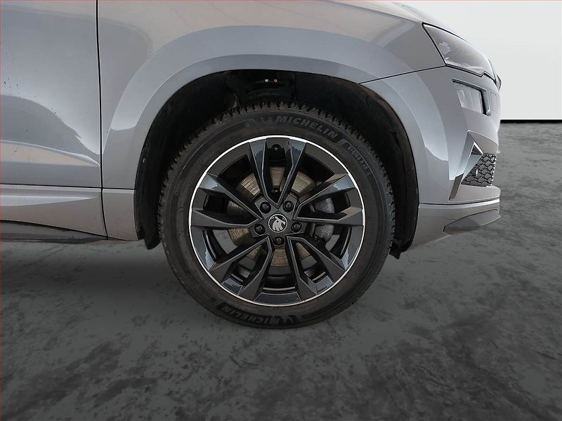 Škoda Karoq (2022) Sportline 1.5 TSI - fotka 13 z 21