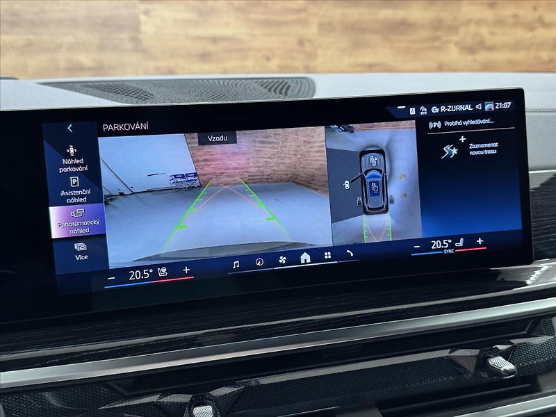 BMW X5 40i M SPORT ZÁRUKA SERVIS - fotka 15 z 33