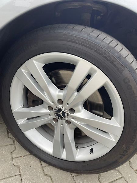 Mercedes-Benz Třídy R (2010) 5.5  PLNÁ VÝBAVA PANORAMA  - fotka 25 z 30