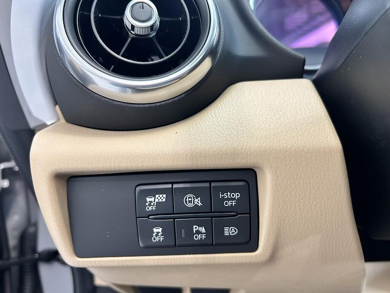 Mazda MX-5 (2026) 1.5L SKYACTIV G - fotka 17 z 20