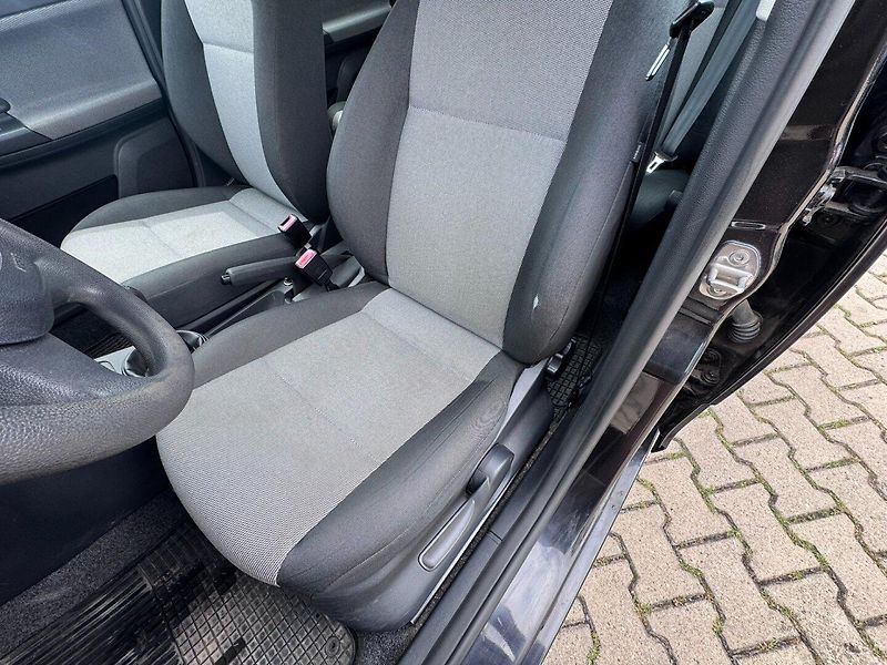 Škoda Fabia (2010) 1,4i 16V 63 KW 2.MAJ KILOMETRY - fotka 22 z 50