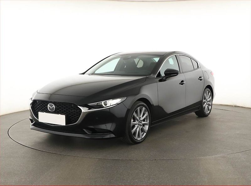 Mazda 3 (2023) 2.0 Skyactiv-G - fotka 2 z 15