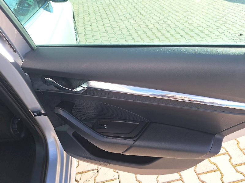Škoda Octavia (2021) COMBI / 1.5 TSI / 110kW / 6MP - fotka 25 z 34