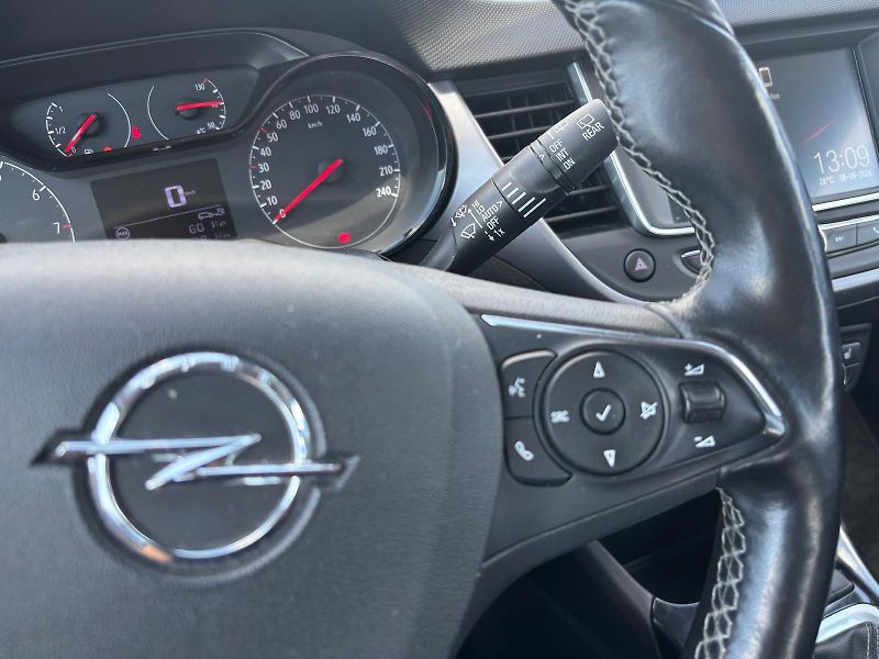Opel Crossland X 1.2 i 61kW - fotka 17 z 26