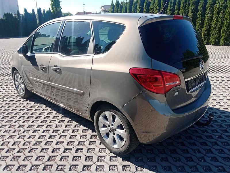 Opel Meriva 1.4 LPG 88 KW - fotka 5 z 19