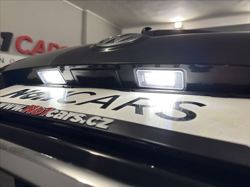 Volkswagen Passat 2,0   TDI 103KW BEZ KOROZE TOP - fotka 28 z 40
