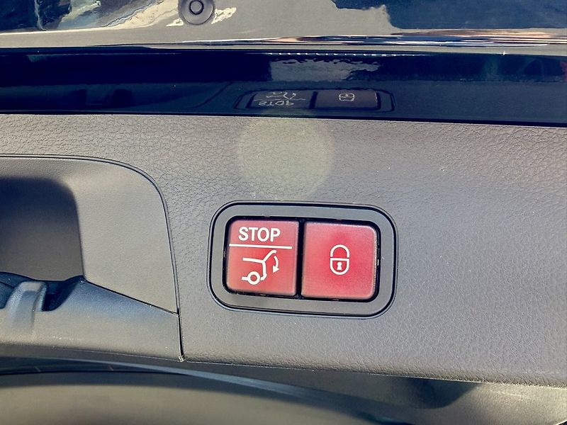 Mercedes-Benz GLS (2019) 400 d 4MATIC - fotka 11 z 54