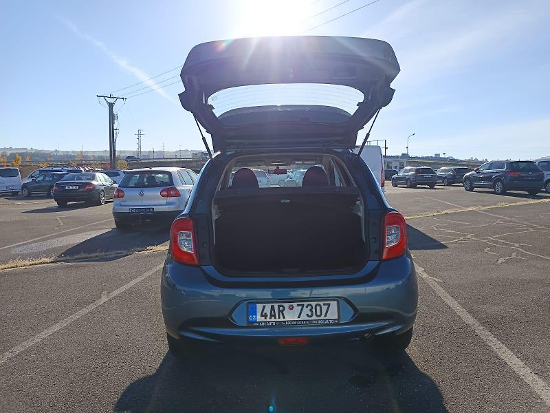 Nissan Micra (2015) - fotka 10 z 31