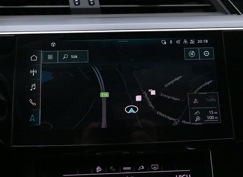 Audi e-tron 55 Quattro SoH 92% Tažné LED  - fotka 11 z 19