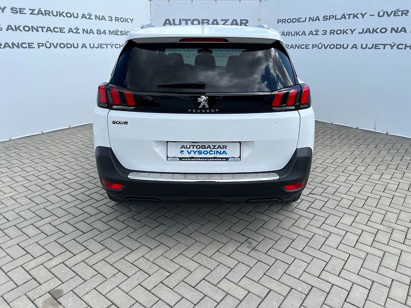 Peugeot 5008 (2018) 1.2PT 96kW A/T! 7míst! Allure! - fotka 5 z 41