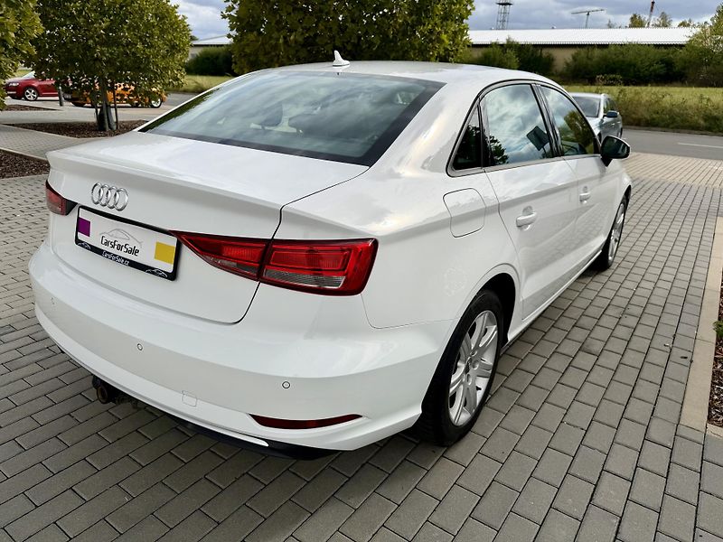 Audi A3 (2018) 1.0 TFSI Sport - fotka 6 z 19