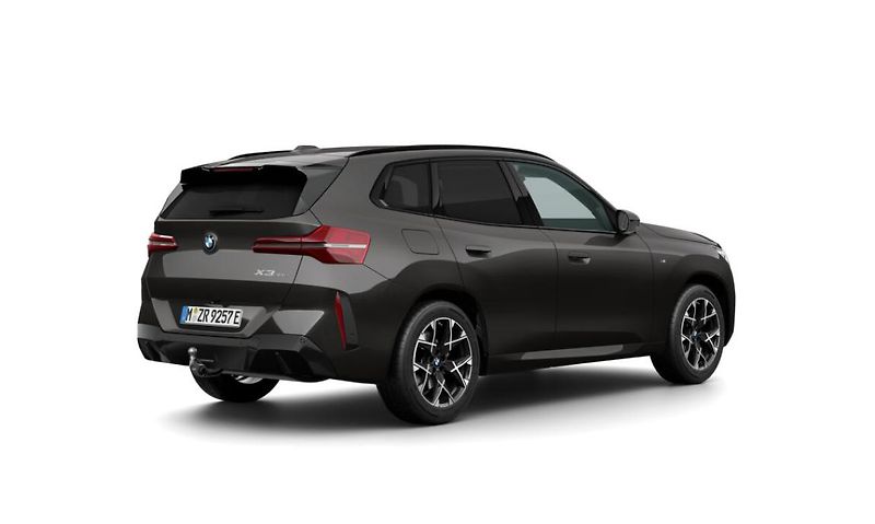 BMW X3 30e xDrive - fotka 2 z 4