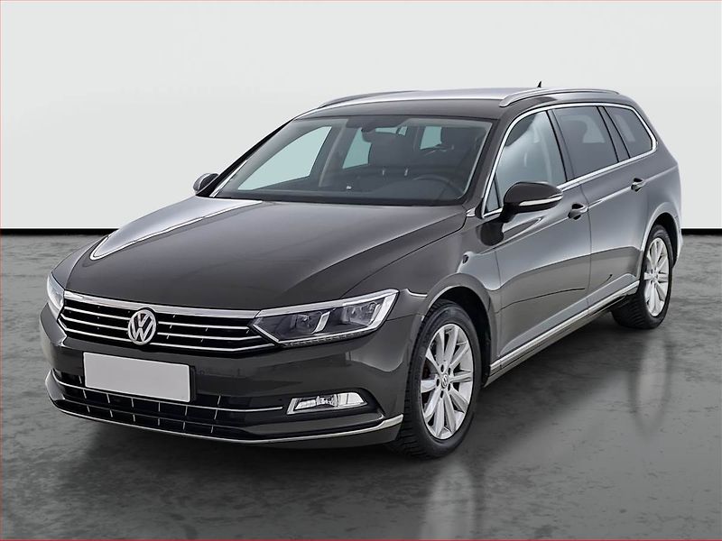 Volkswagen Passat (2017) Highline 2.0 TDI, Serv.kniha - fotka 2 z 19