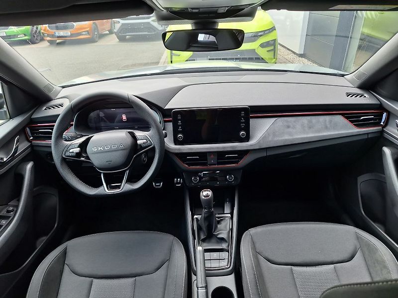 Škoda Kamiq Dynamic 1,0TSI 85kW - fotka 11 z 11